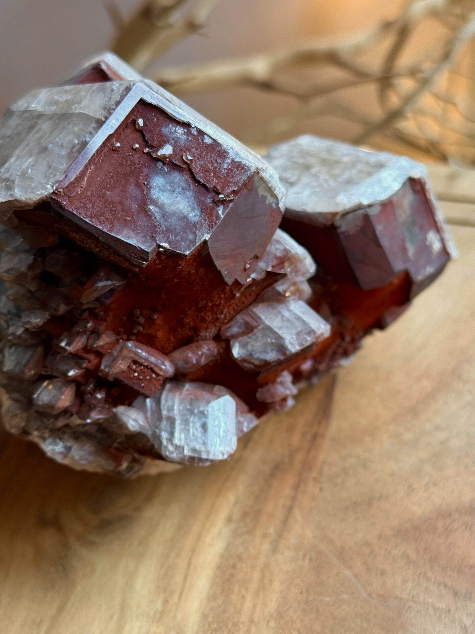 Red calcite for vitality & enjoyment of the senses - Image 4